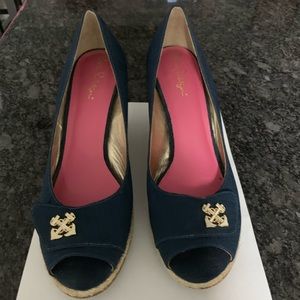 Lilly Pulitzer peep toe wedges 10